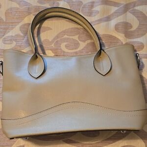 Elegant Cream Handbag